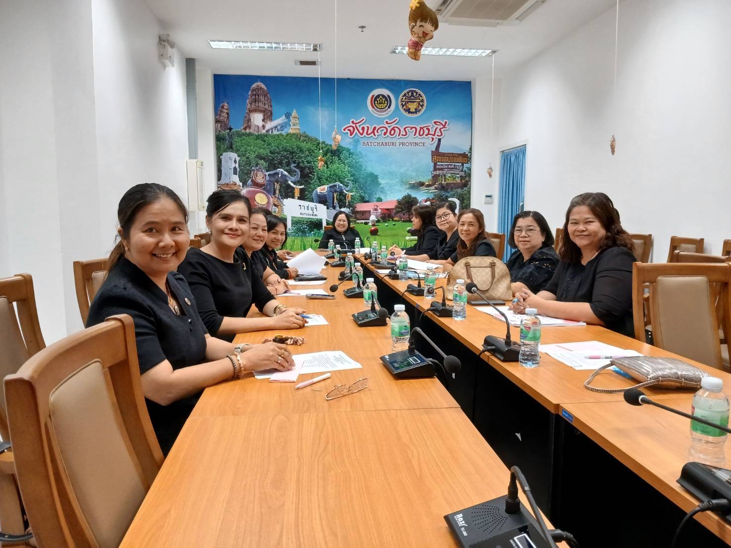 📣 พช. ราชบุรีประชุมเตรียมความพร้อมรับมาตรการลดใช้พลังงาน สู่ความมั่นคงทางพลังงานของประเทศ