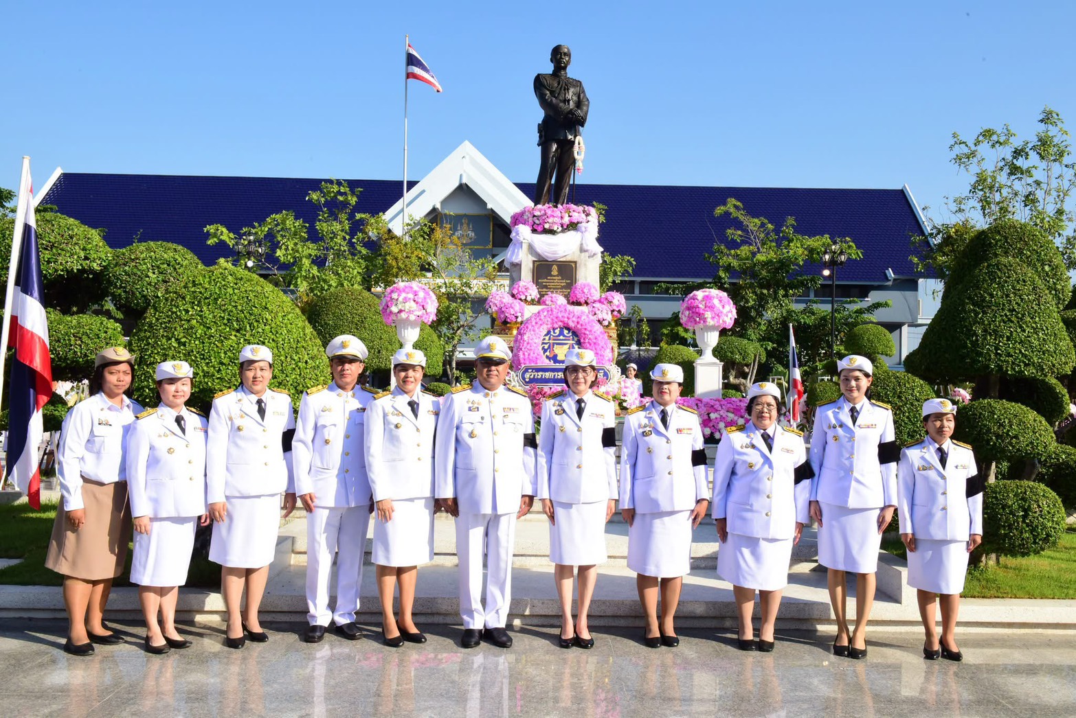 📣 พช.ราชบุรี ร่วมพิธีวางพวงมาลาและน้อมรำลึกในพระมหากรุณาธิคุณ เนื่องใน “วันปิยมหาราช” ประจำปี 2569